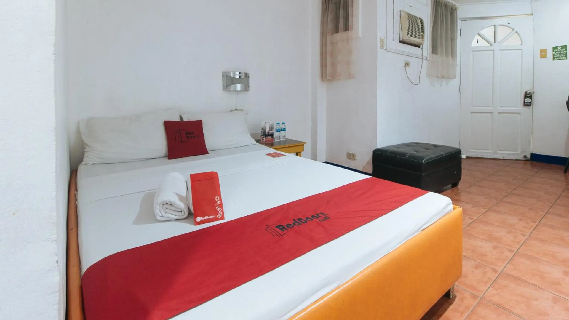 Foto - RedDoorz near East Avenue Medical Center