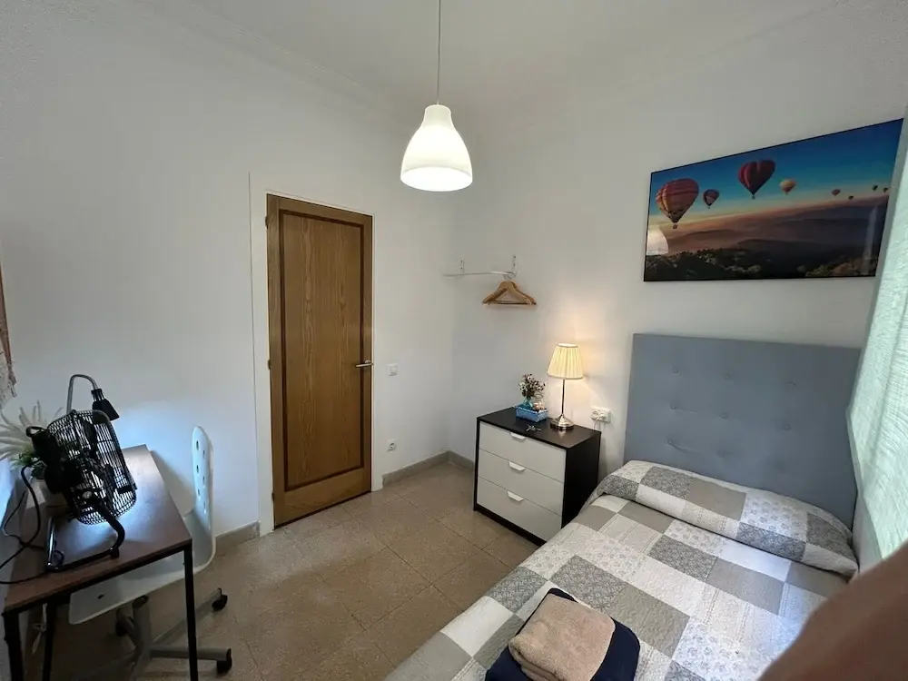 Photo - Balmes rooms