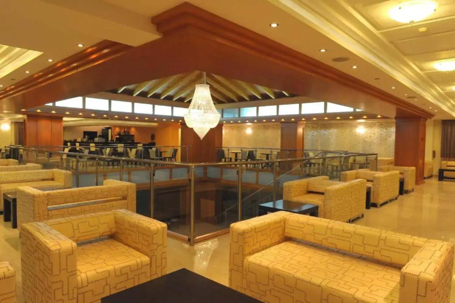 Photo - Vantaris Palace