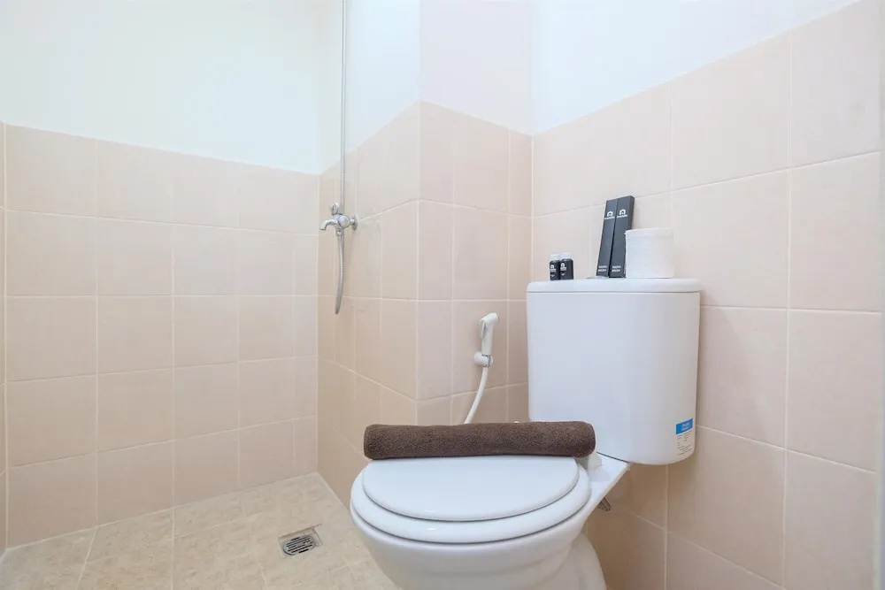 Comfort 2BR at 6th Floor Podomoro Golf View Apartment