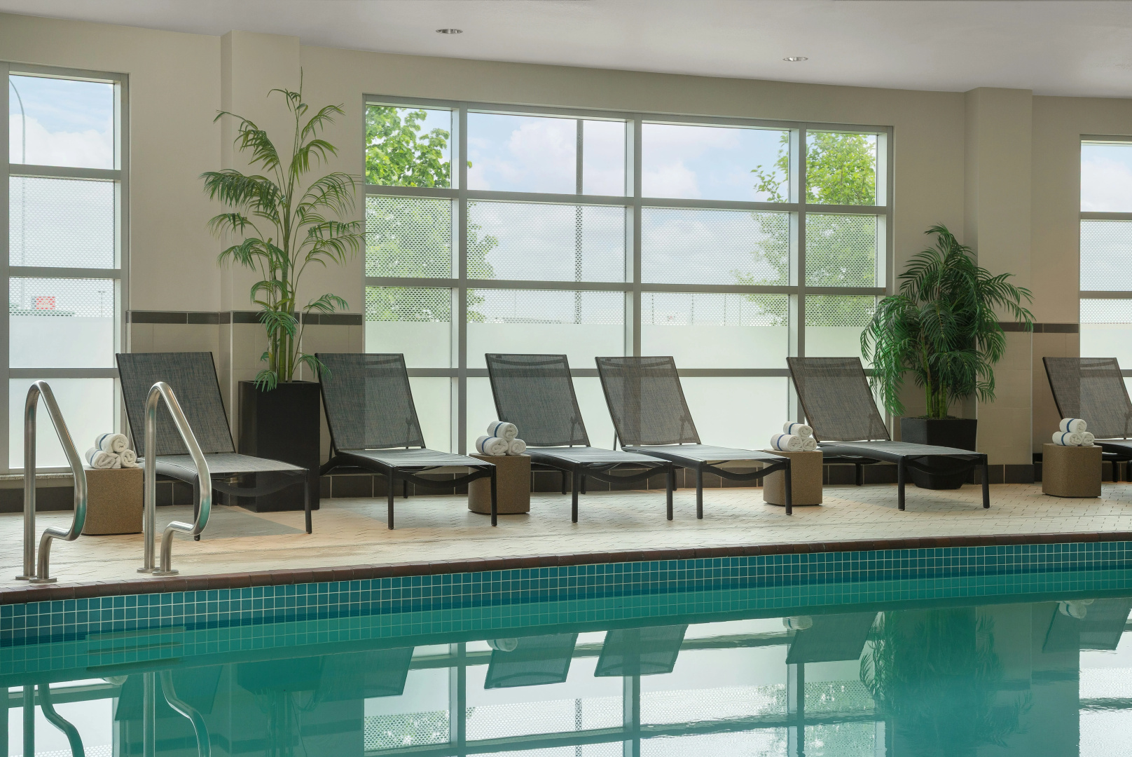 Foto - Hampton Inn by Hilton Calgary Airport North
