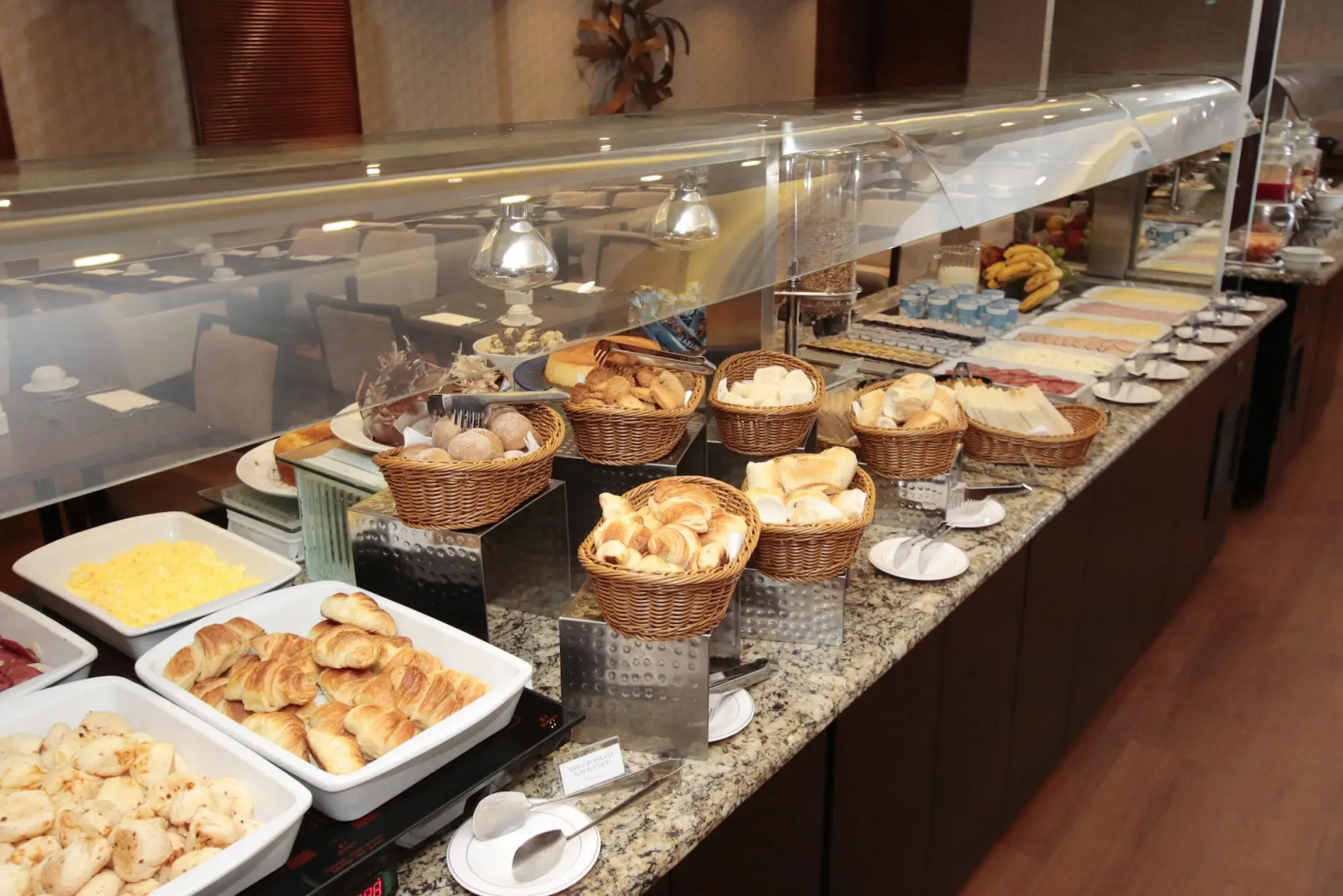 Foto - Grand Mercure Curitiba Rayon