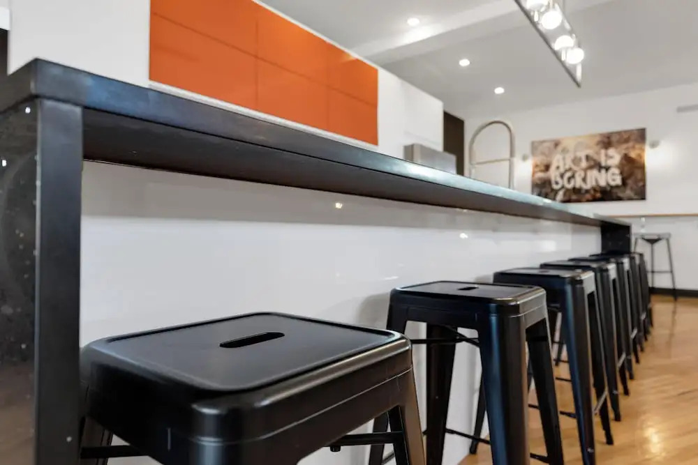 Foto - LiV MTL Plaza