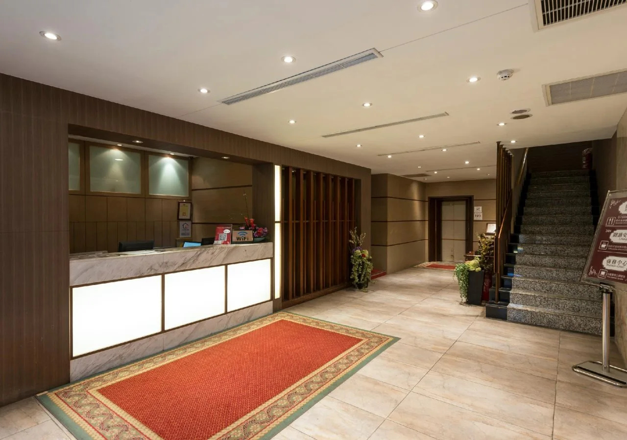 Photo - Erin Hotel