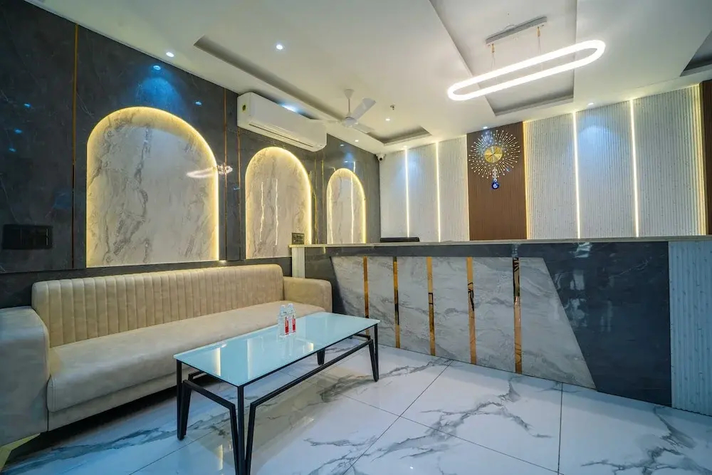 Foto - Treebo Gemstone