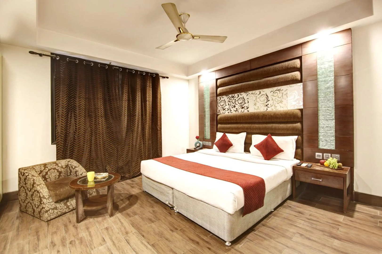 Foto - Hotel Good Times - 3 Minutes from Metro