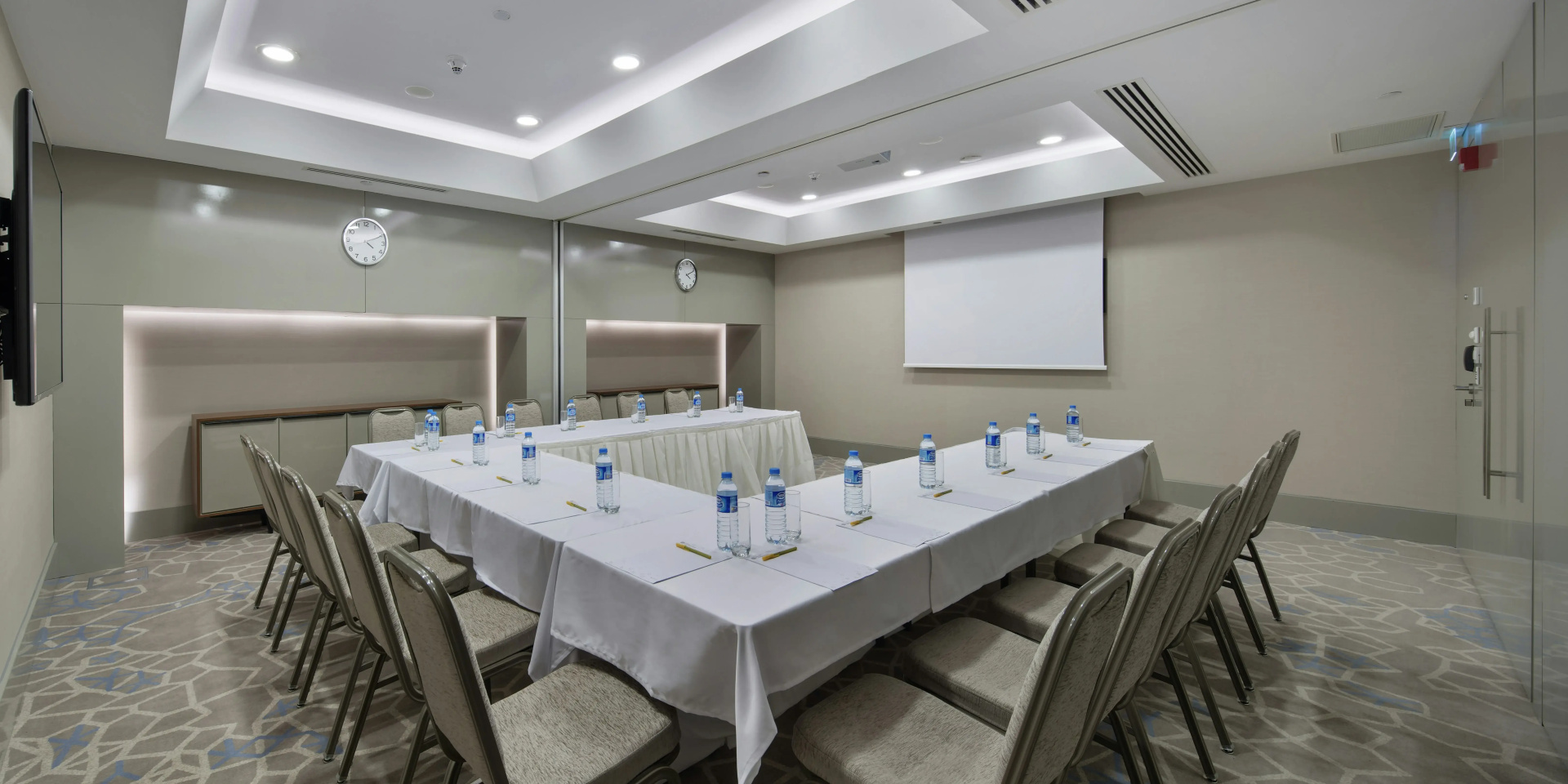 Foto - Hilton Garden Inn Istanbul Airport