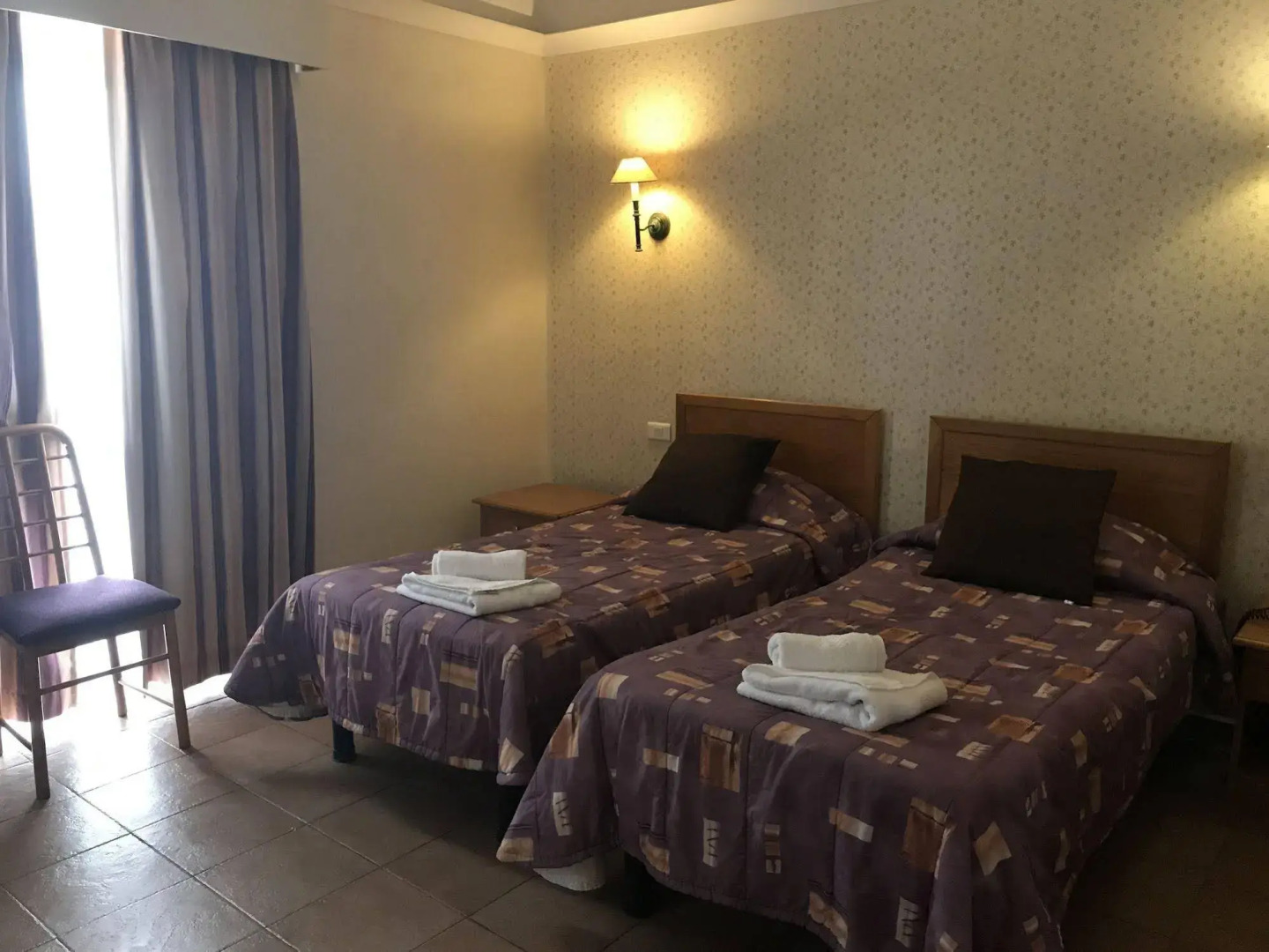 Photo - Windsor Hotel