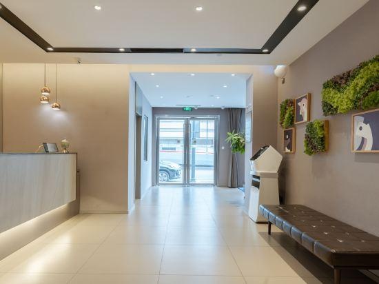 Home Inn Selected (Hangzhou Wulin Square Stadium Road)