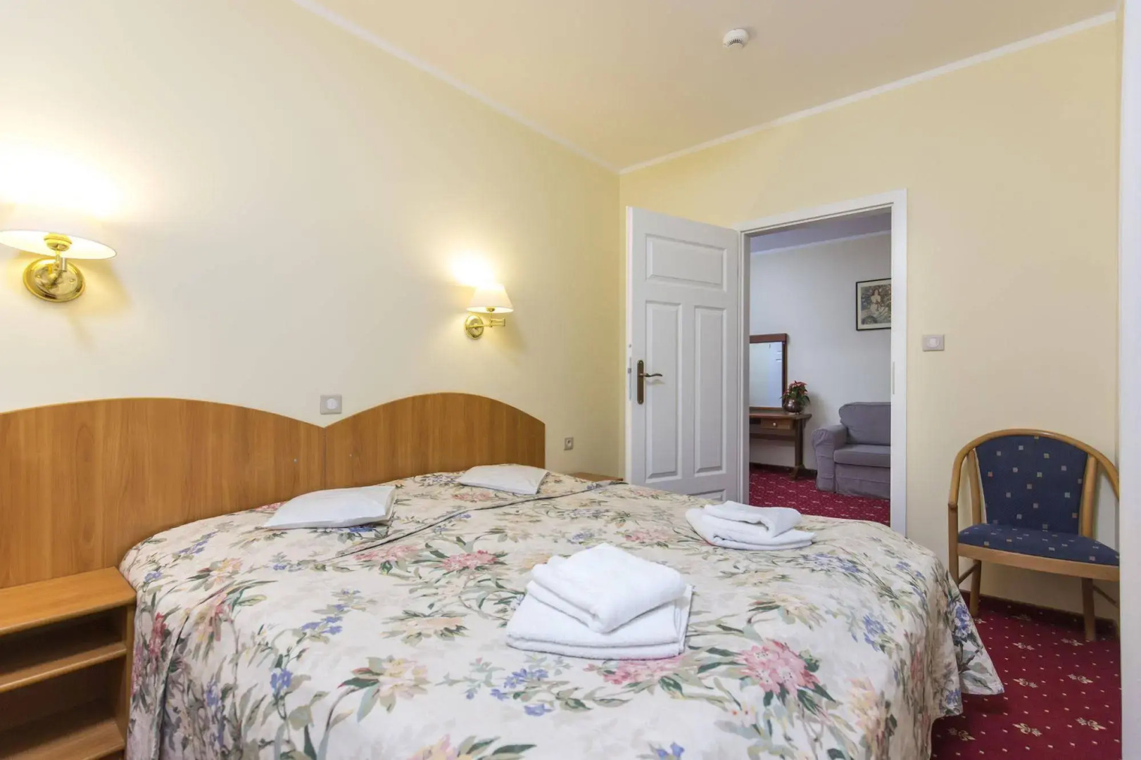 Foto - Willa Carlton