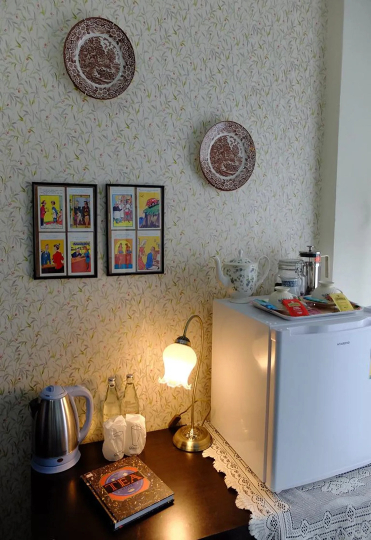 Photo - The London Tearoom