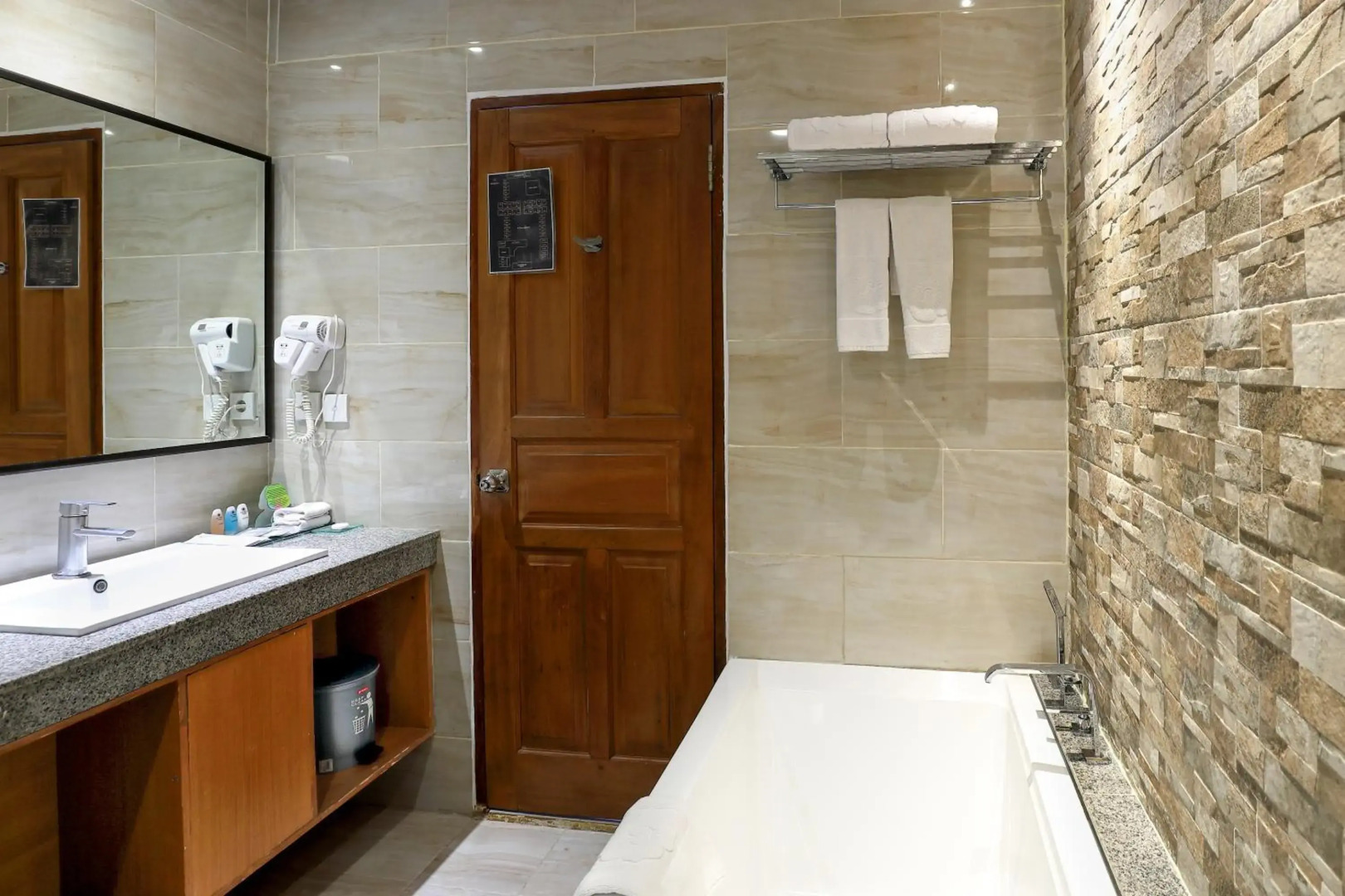 Photo - Puri Saron Hotel Seminyak