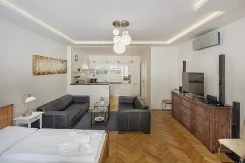 Photo - Selinor Old Town Apartments