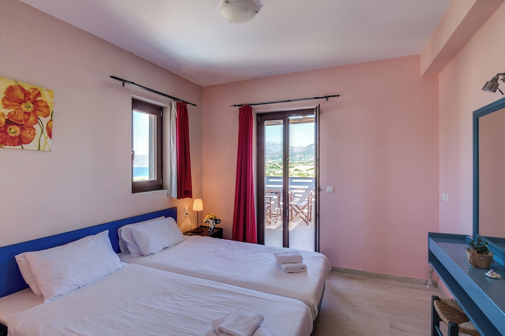Crete Essence Villas – Lagkada
