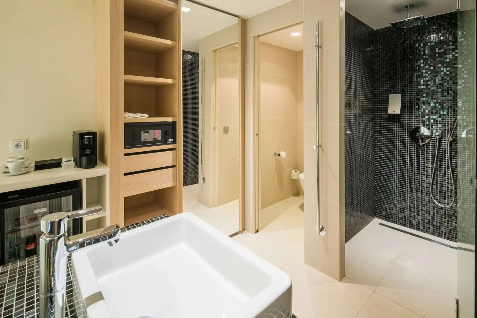 Photo - Barceló Hamburg