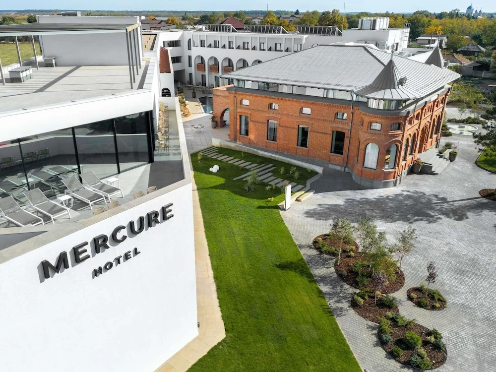 Photo - Mercure Conacul Cozieni