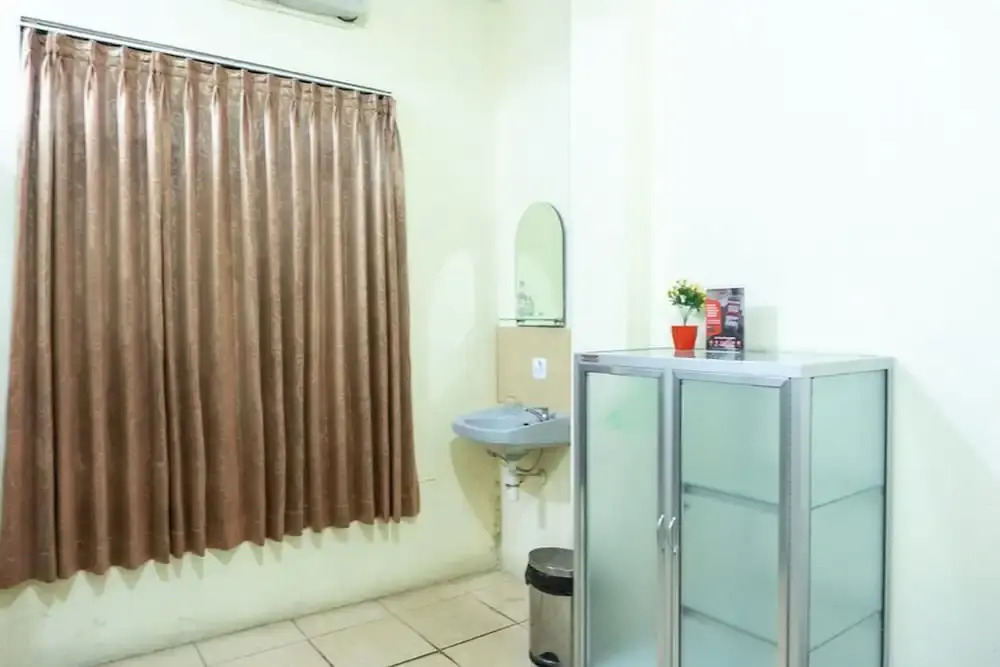 Foto - RedDoorz @ Gatot Subroto Ende