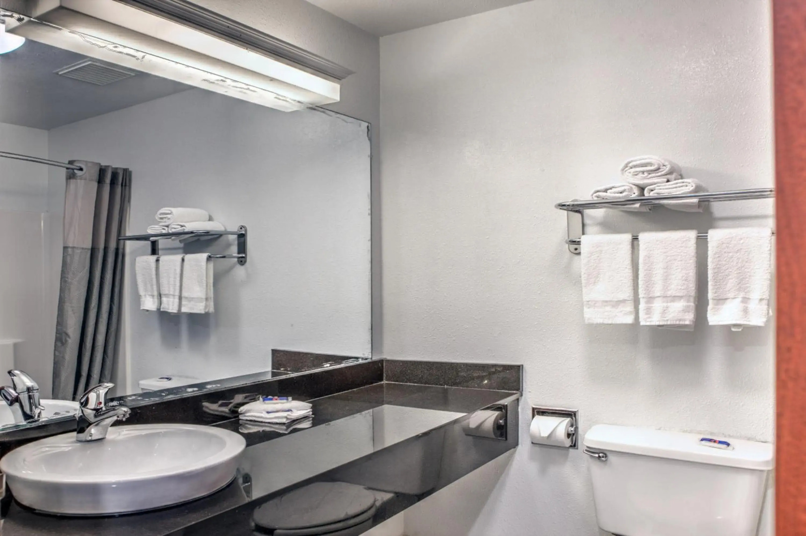 Photo - Motel 6-Dallas, TX - Northwest