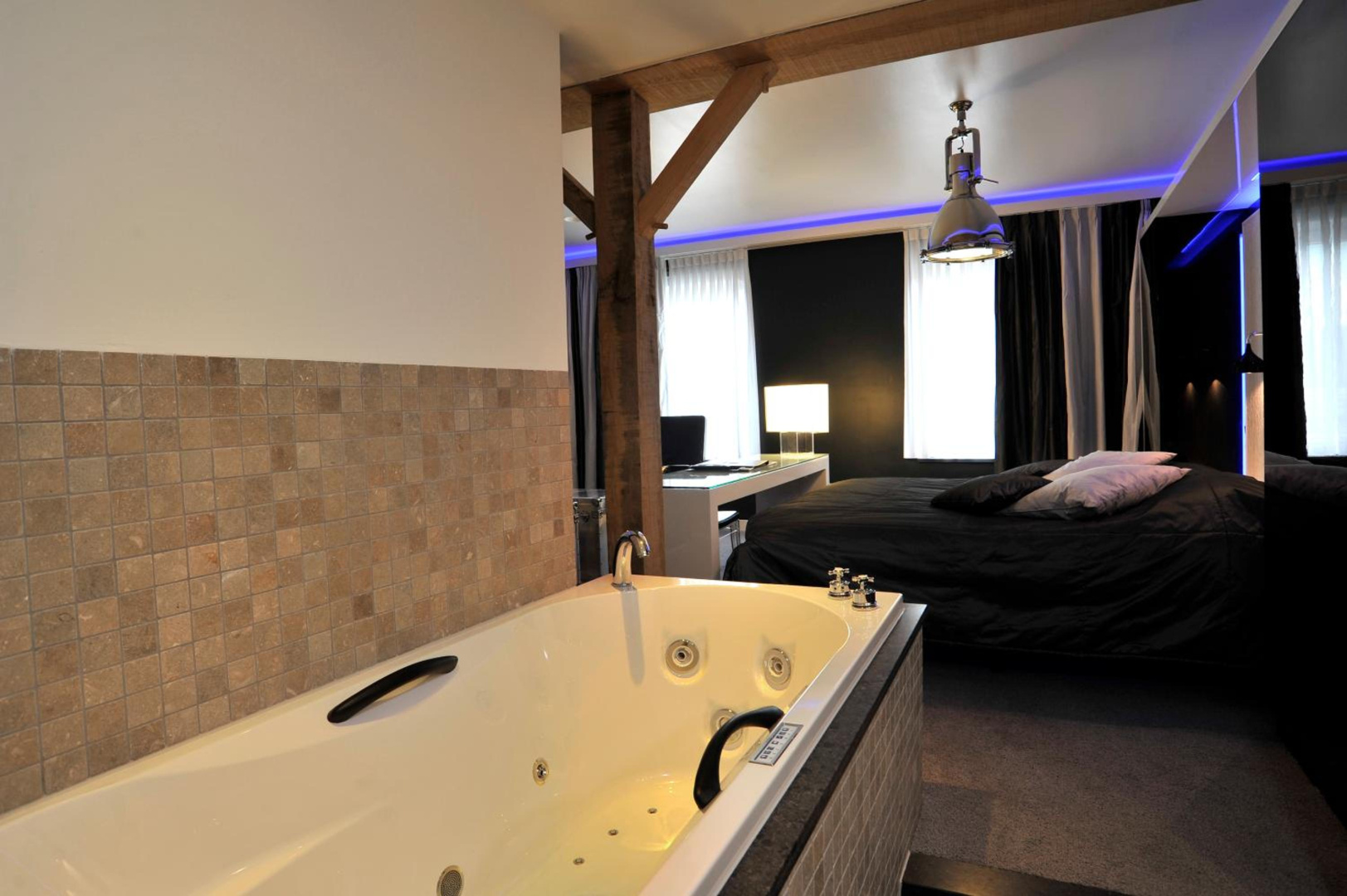 Photo - Golden Tulip West Ende