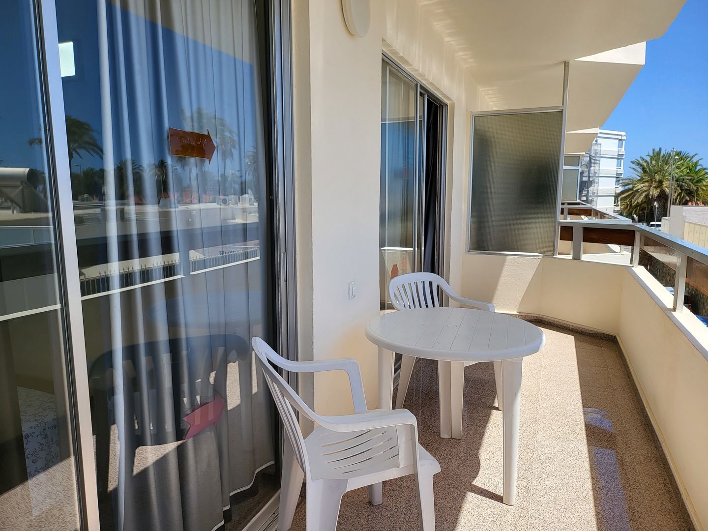 Photo - Las Camelias Apartments