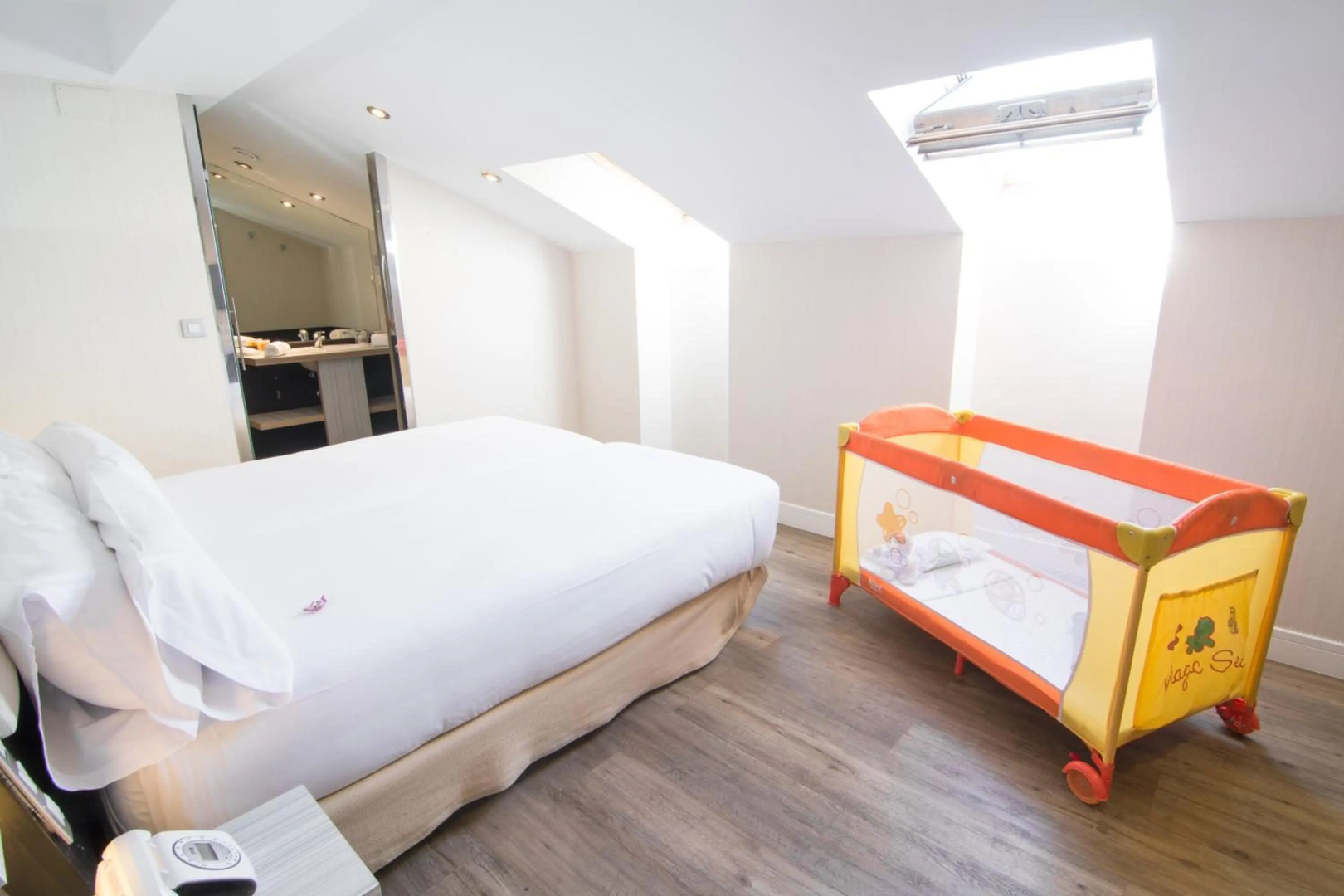 Foto - Petit Palace Arenal