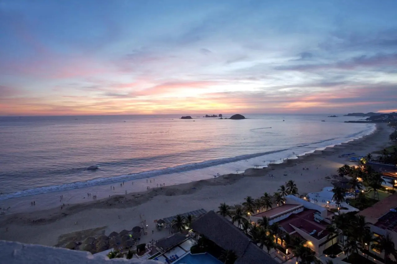 Photo - Park Royal Beach Ixtapa - All Inclusive