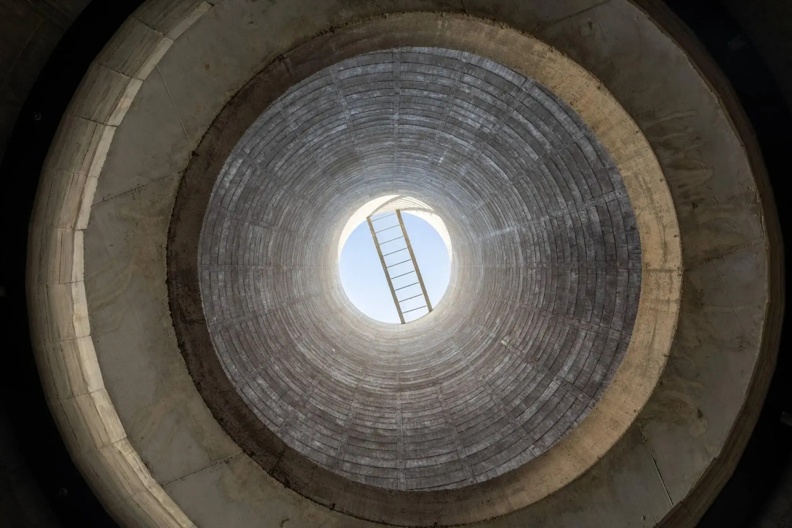 Photo - Renaissance Bordeaux Hotel