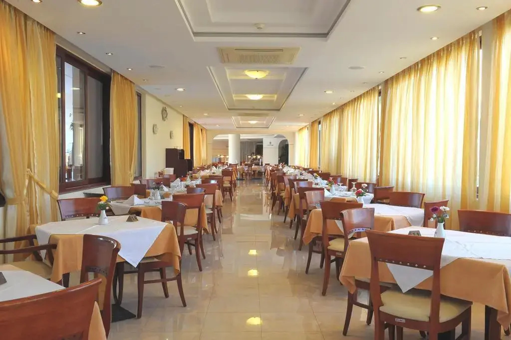 Foto - Vantaris Palace