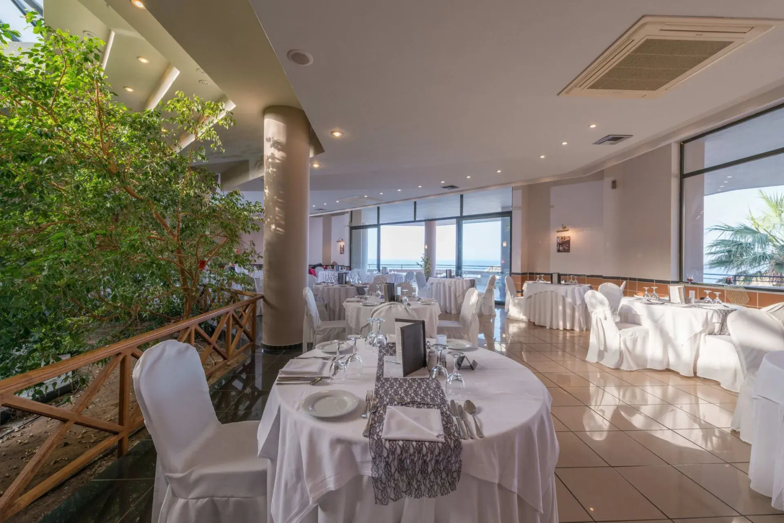 Photo - Athina Palace Resort & Spa