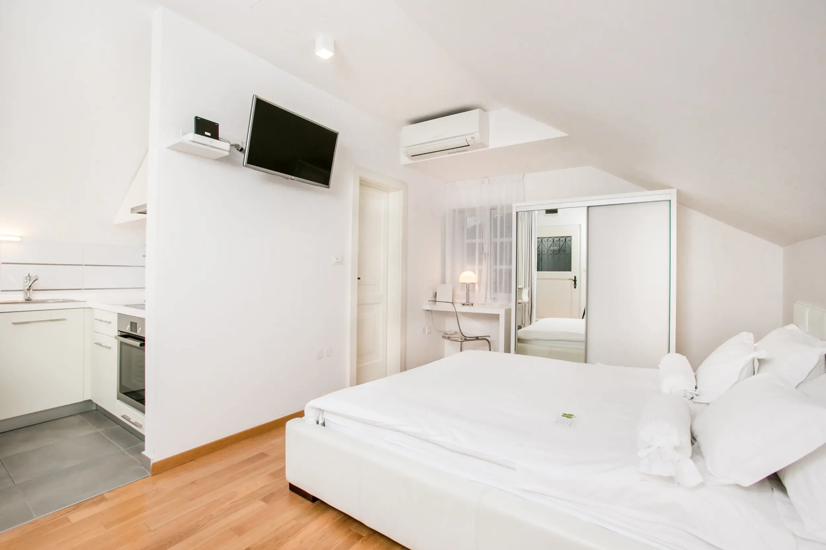 Photo - Divota Apartment Hotel
