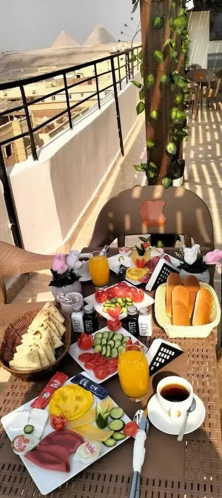 Photo - Pyramids High View Inn