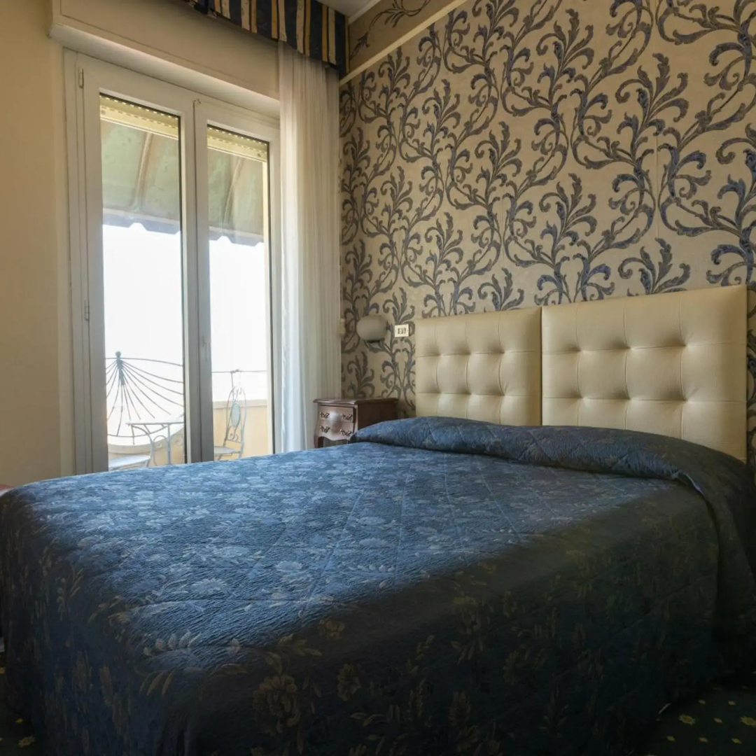 Photo - Hotel River fronte mare con piscina