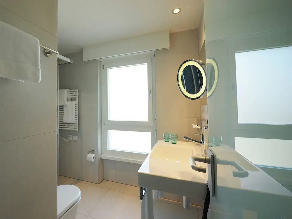 Foto - Hotel Holiday Thun