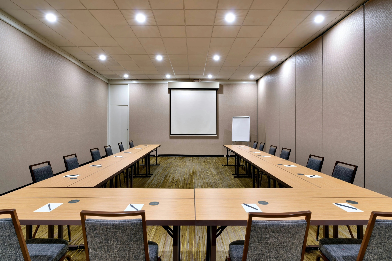 Foto - Courtyard by Marriott Charlotte Airport LoSo
