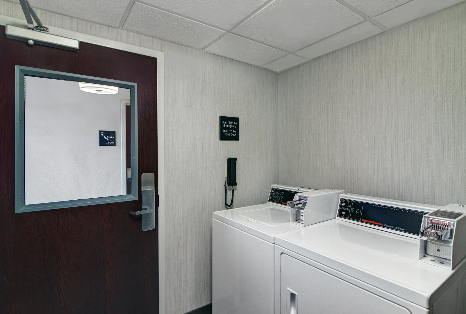 Photo - Hampton Inn & Suites Syracuse Dewitt