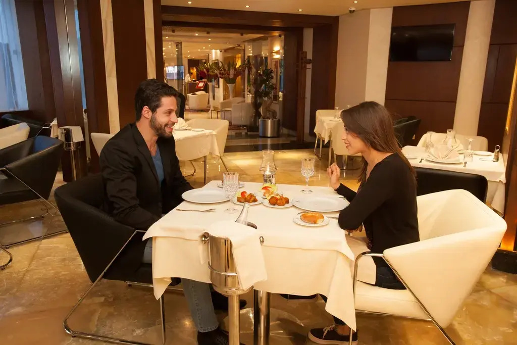 Photo - The Penthouse Suites Hotel