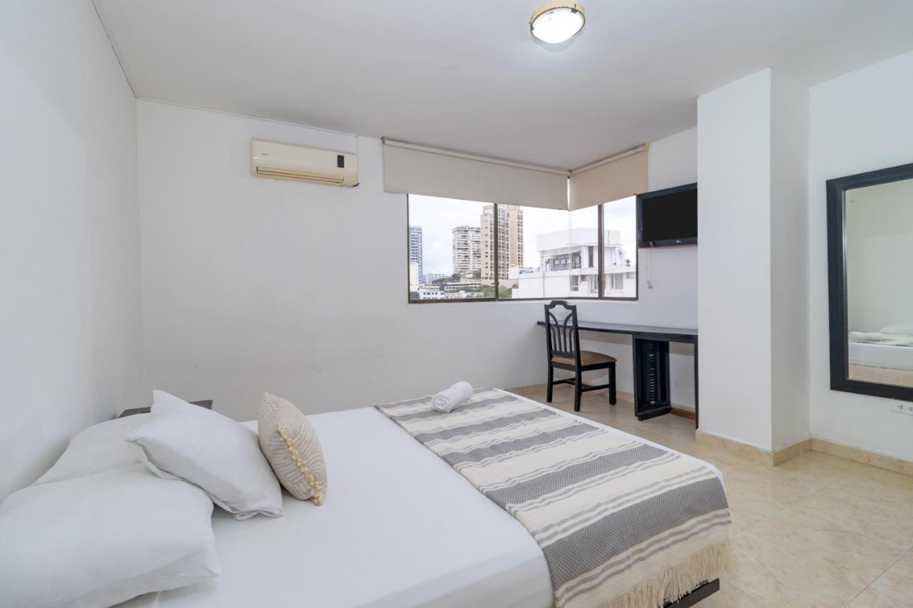 Photo - Hotel Axis Inn by Geh Suites
