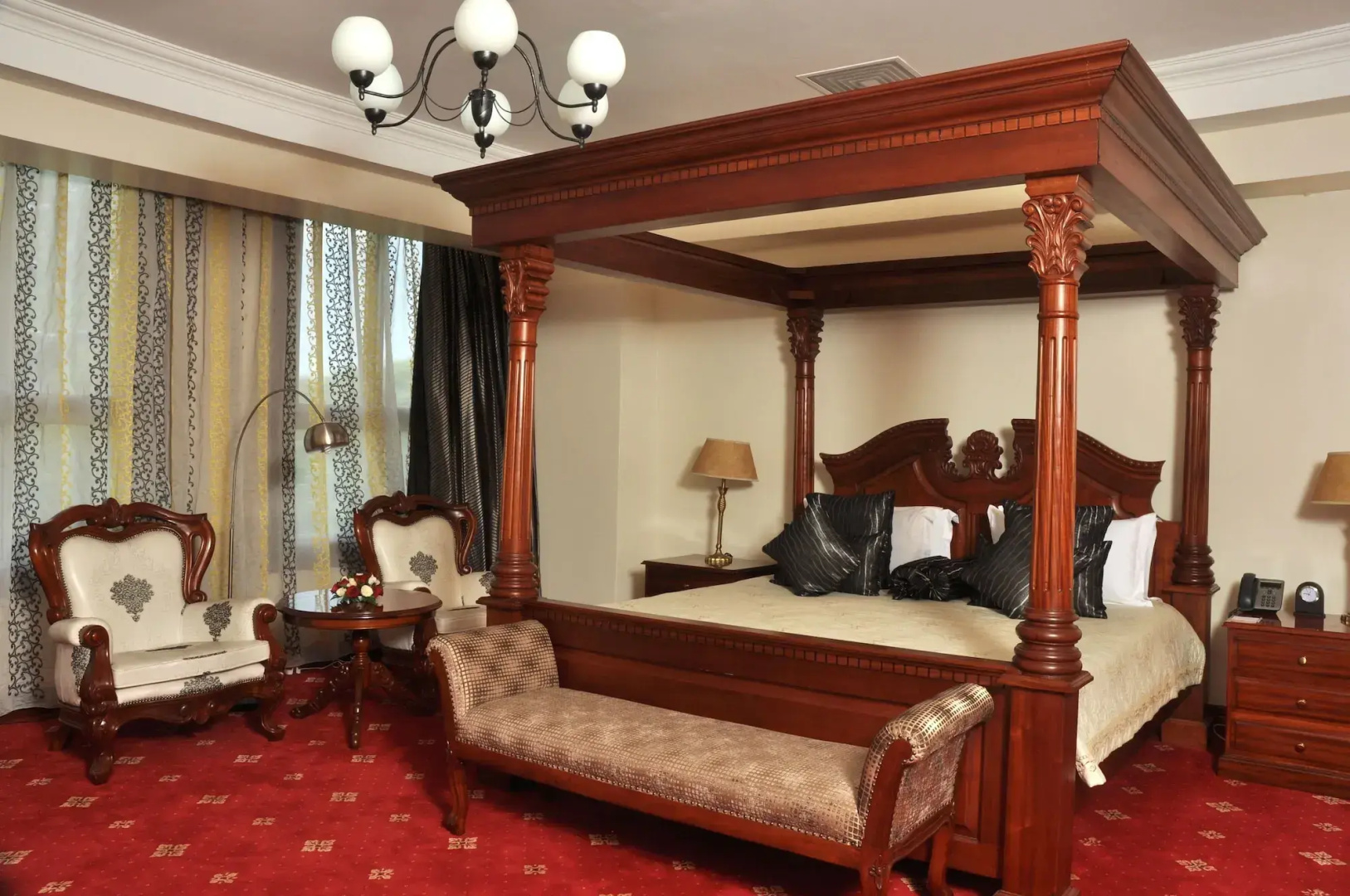 Photo - Weston Hotel