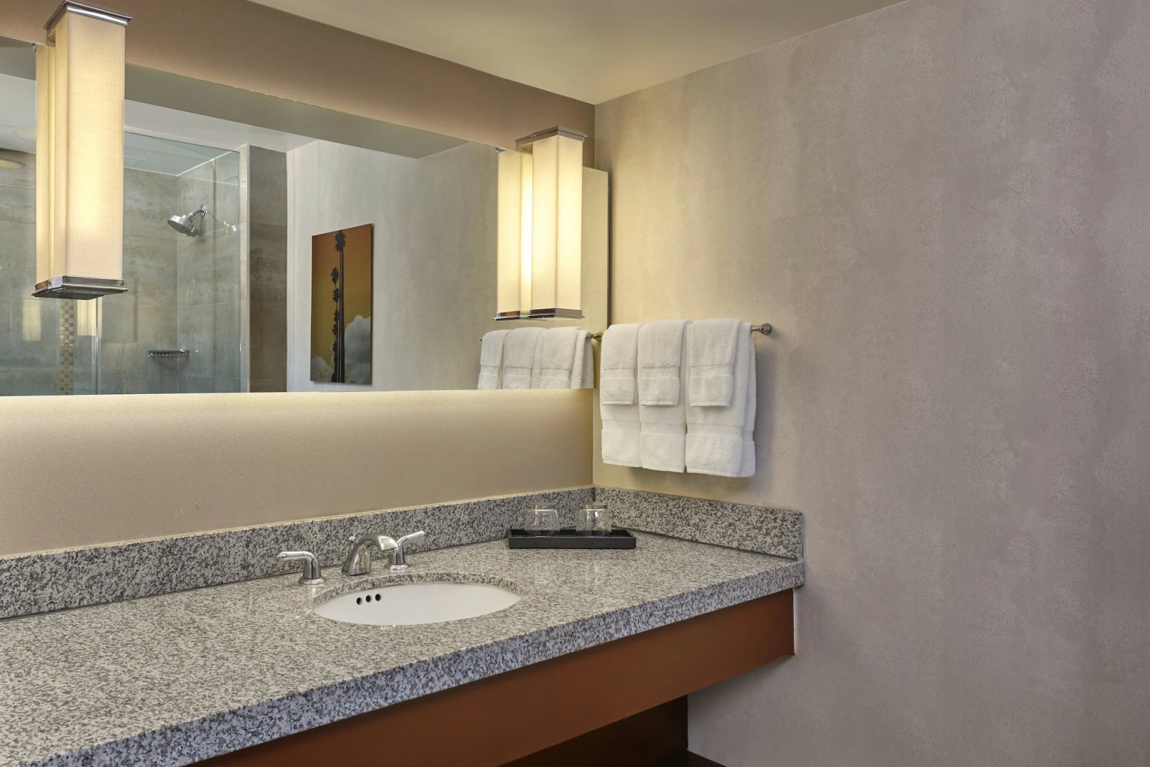 Photo - Loews Hollywood Hotel