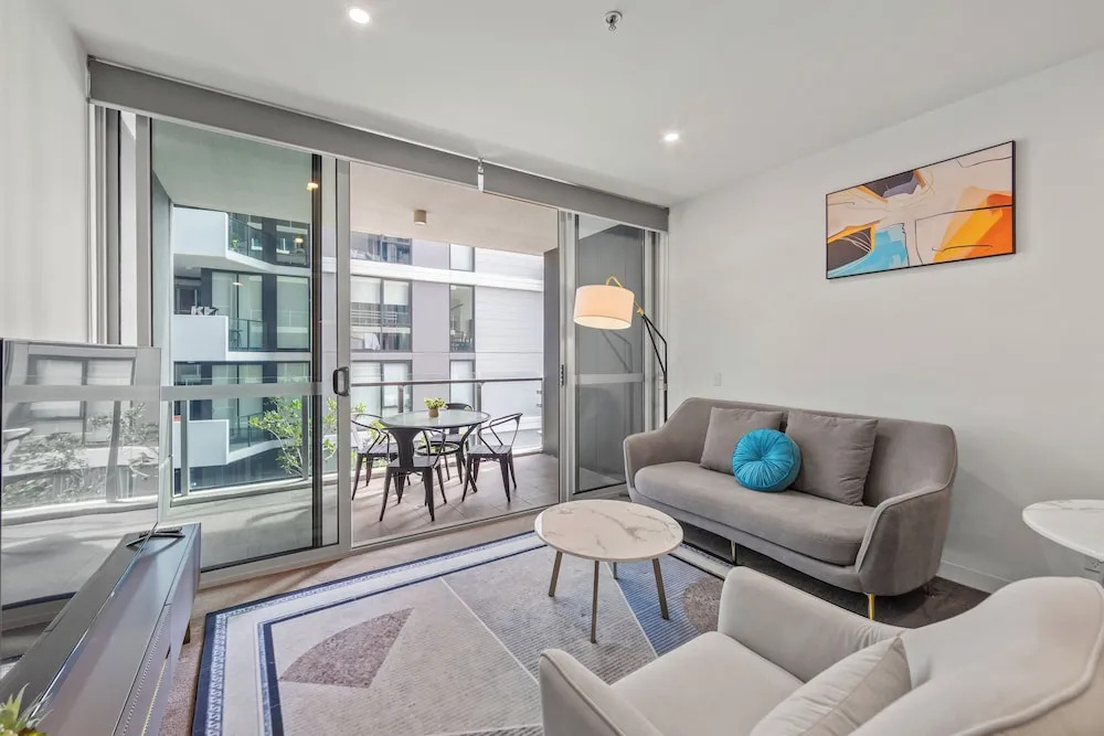 Photo - Trafalgar Lane Apartments by CLLIX