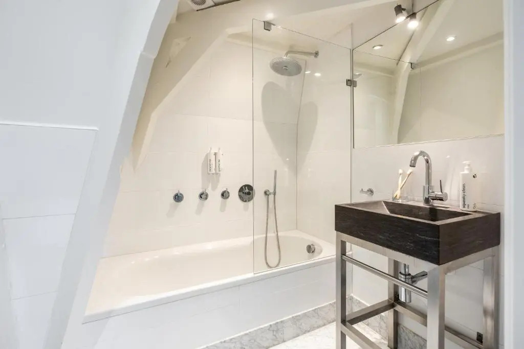 Photo - Numa Amsterdam Helmers