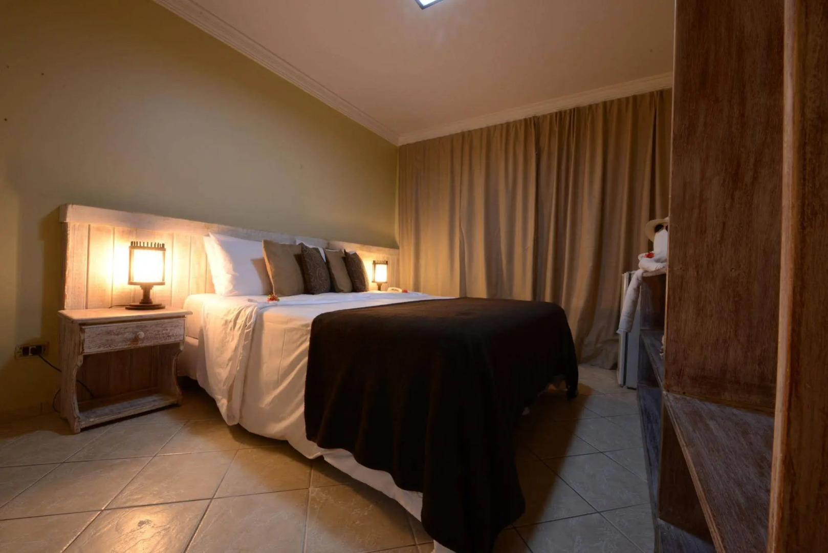 Foto - Pousada Recanto do Lobo