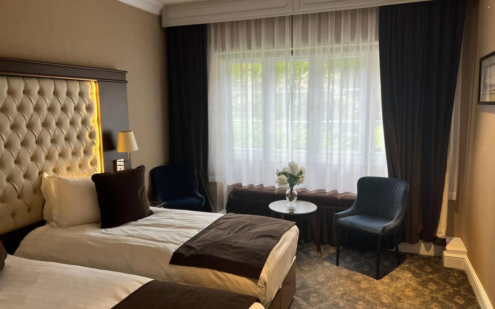 Photo - Warren House Hotel