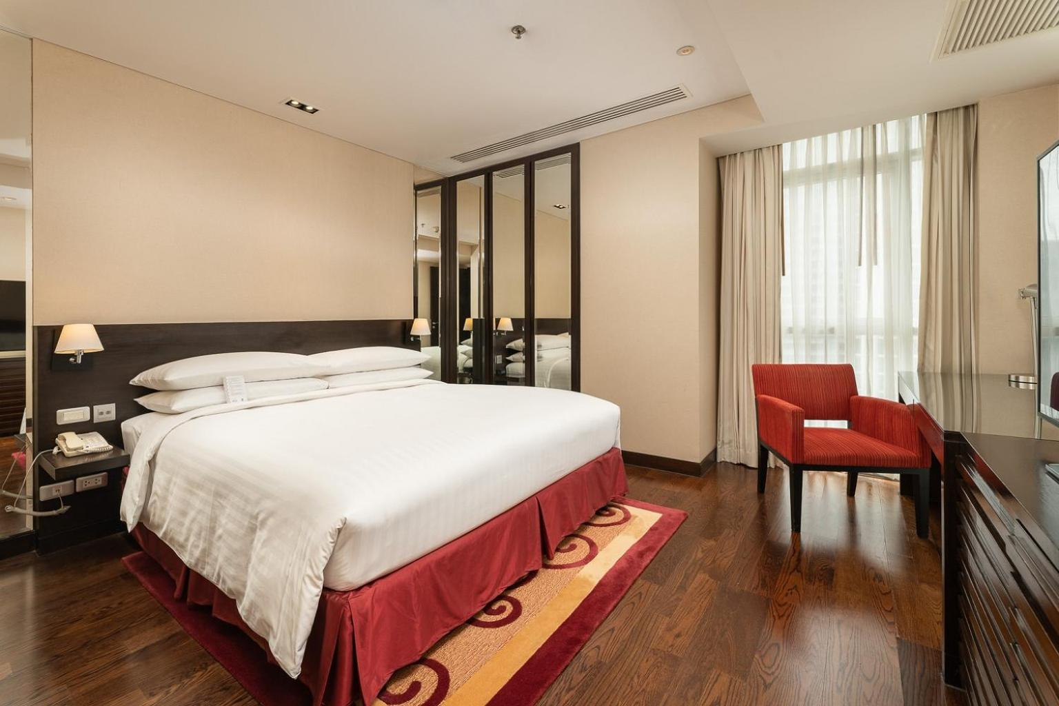Photo - Sathorn Vista, Bangkok - Marriott Executive Apartments