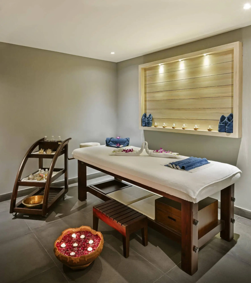 Foto - Zone By The Park , Bani Park Jaipur