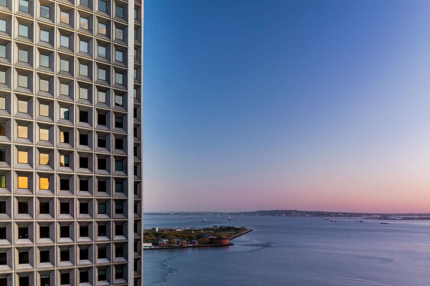Photo - Hilton Garden Inn NYC Financial Center/Manhattan Downtown