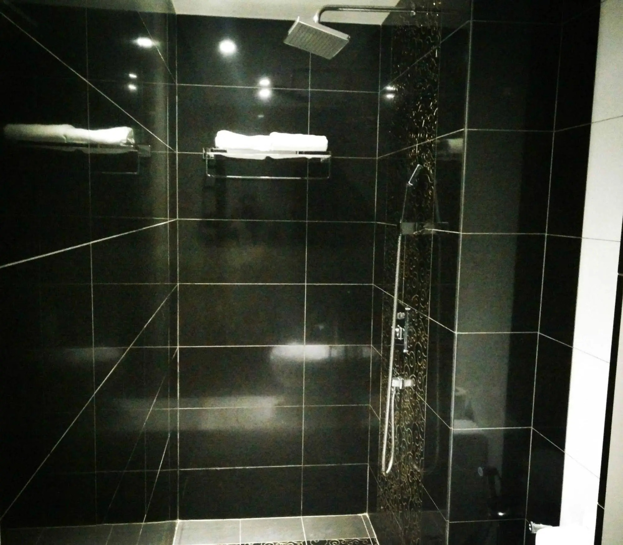 Photo - Arenaa Star Hotel