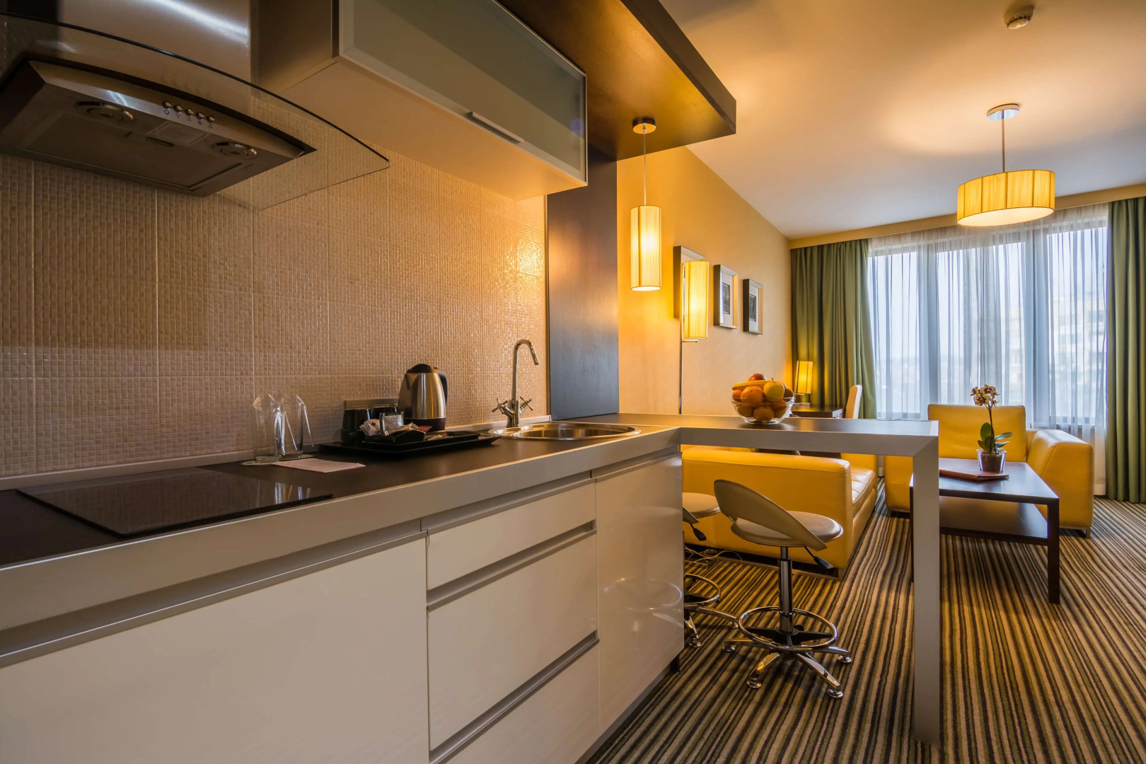 Foto - Best Western Plus Olives City Hotel - Free Pool & Parking