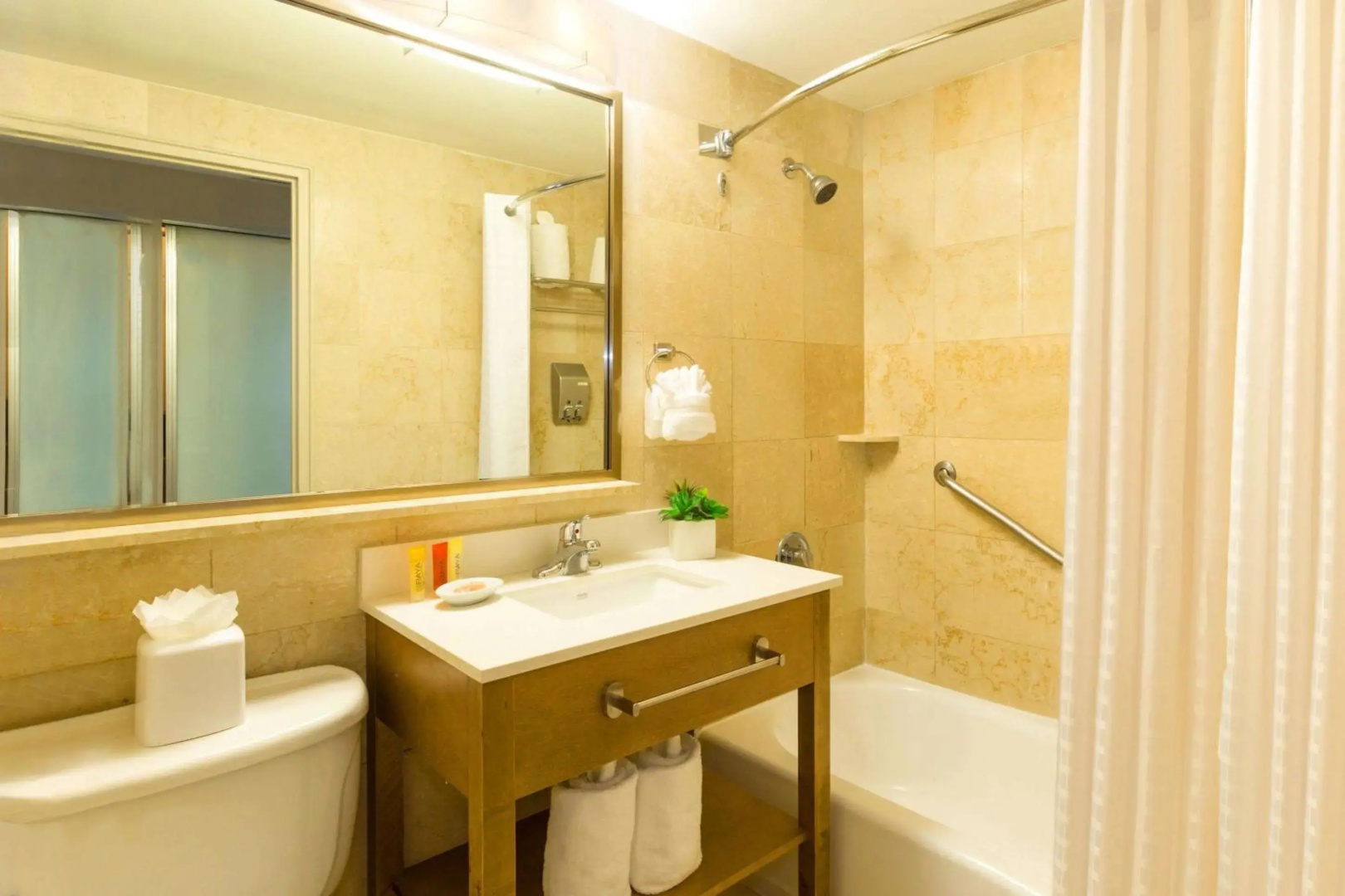 Foto - Best Western Plus Atlantic Beach Resort