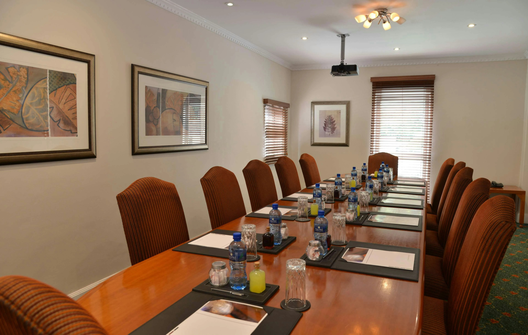 Photo - Courtyard Hotel Sandton